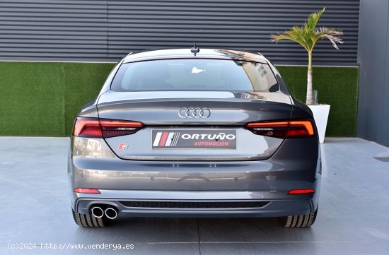 Audi A5 Sportback sport 40 TDI S-tronic S line, Matrix, Gris Daytona - Beniajan