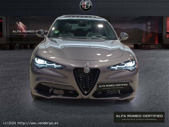 Alfa Romeo Stelvio  2.0 Gasolina 206kW (280CV)  Q4 Veloce - Madrid