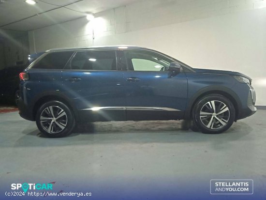 Peugeot 5008  1.2 PureTech 96KW (130CV) S&S Allure - Sant Feliu de Llobregat