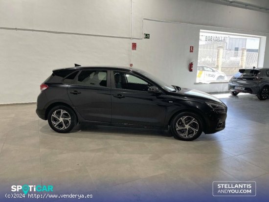 Hyundai i30  1.0 TGDI 48V Tecno - Granada