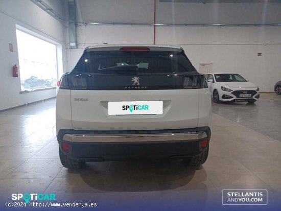 Peugeot 3008  1.2 100KW  eDCS6 Allure Pack - Granada