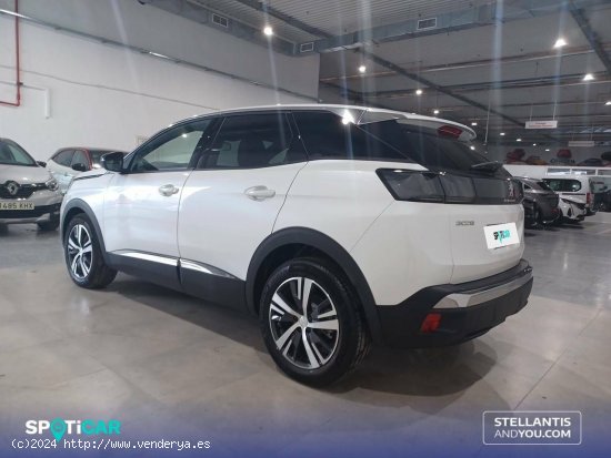 Peugeot 3008  1.2 100KW  eDCS6 Allure Pack - Granada