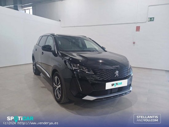 Peugeot 5008  1.2 100KW  eDCS6 Allure Pack - Granada