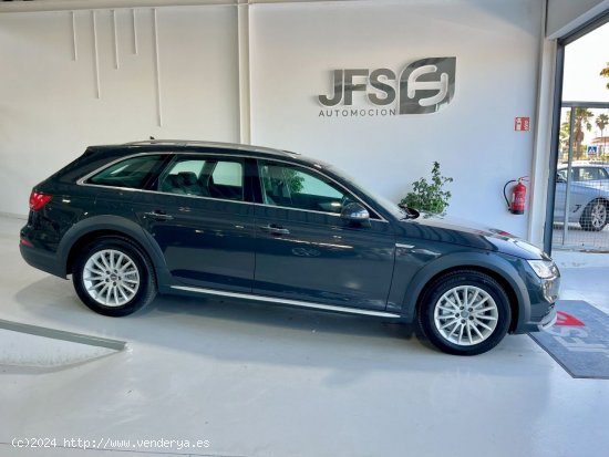 Audi A4 Allroad Quattro 3.0TDI V6 218 CV - Benalup