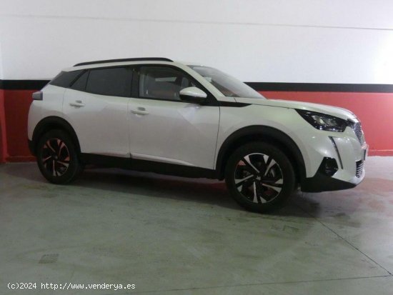 Peugeot 2008 1.2 Puretech 130CV Allure  Pack EAT8 - Palma de Mallorca