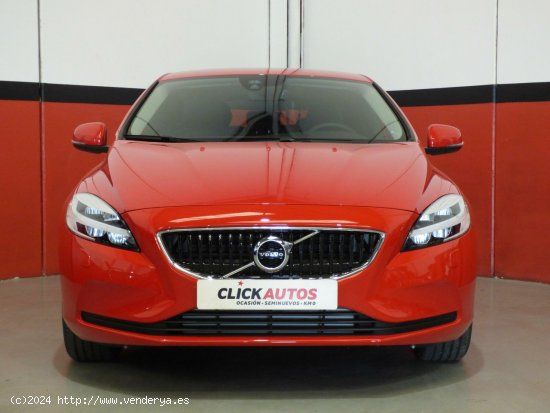 Volvo V40 2.0 122CV T2 Momentum - Palma de Mallorca