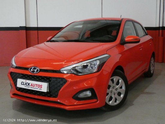  Hyundai i20 1.2 MPI 75CV Essence LE - Sant Jordi de Ses Salines 