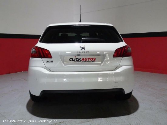 Peugeot 308 1.2 Puretech 110CV Allure  Pack - Sant Jordi de Ses Salines