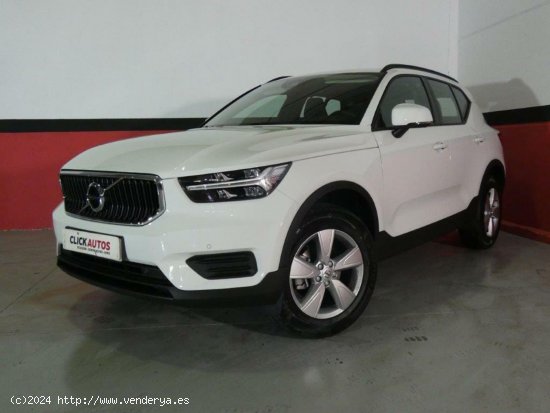  Volvo XC40 1.5 129CV T2 Momentum Core Auto - Elche 