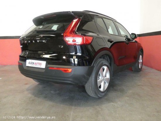 Volvo XC40 1.5 163CV T3 Momentum Core - Málaga