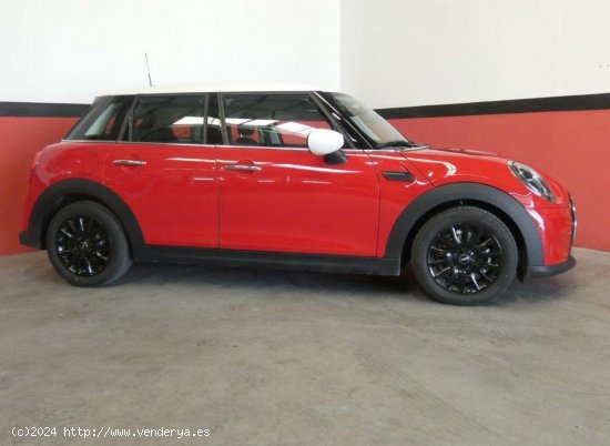 MINI Cooper 1.5 136CV Autom. - ASTURIAS