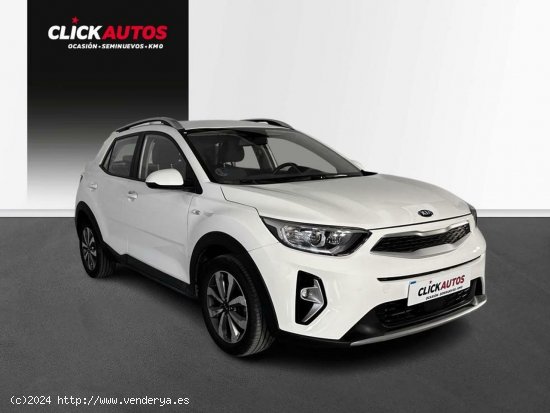 Kia Stonic 1.0 TGDI 100CV MHEV  Drive - Málaga