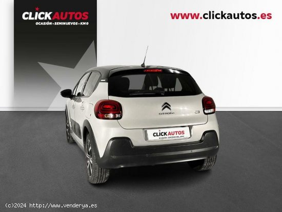 Citroën C3 1.2 Puretech 110CV Shine - 