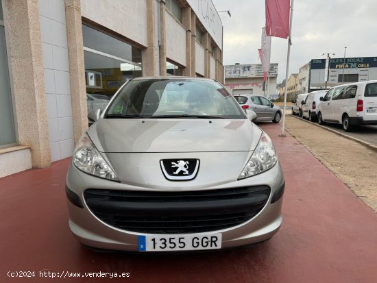 Peugeot 207 Confort 1.4 75 - Alzira