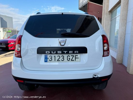 Dacia Duster Laureate 1.6 105 - Alzira