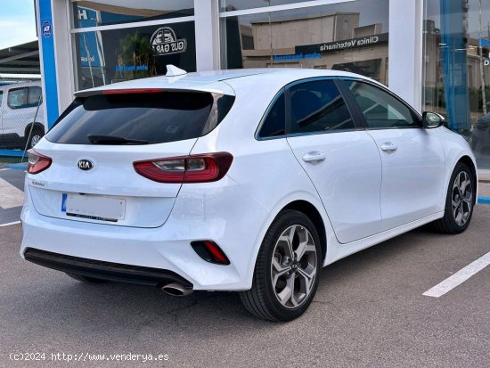 Kia Ceed Tech - Foios