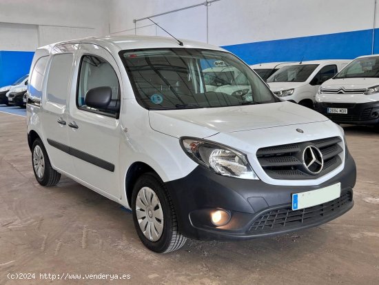  Mercedes Citan Van 109 CDi 1.5DCi 90cv - Foios 