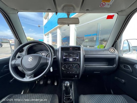 Suzuki Jimny 1.3 84Cv - Foios