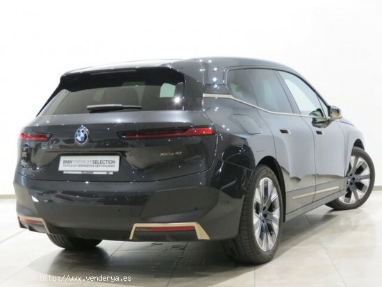 BMW iX xdrive40 240 kw (326 cv) - San Juan