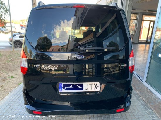 Ford Tourneo Courier 1.0 Ecoboost Titanium - Palamós