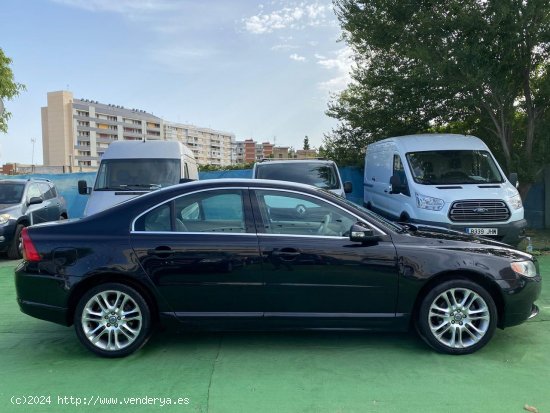 Volvo S80 185CV 2.4 - Esplugas de Llobregat