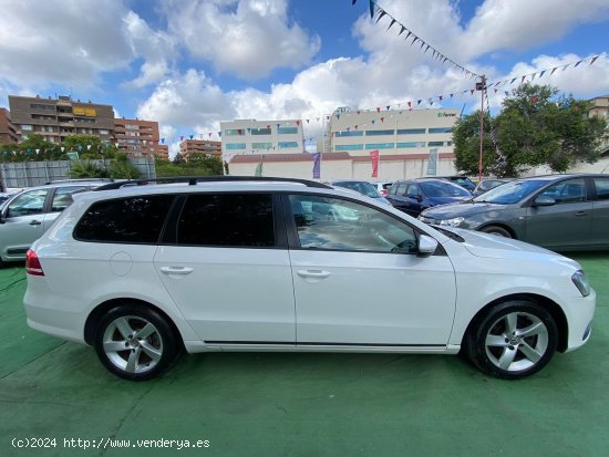 Volkswagen Passat 105CV1.6 - Esplugas de Llobregat