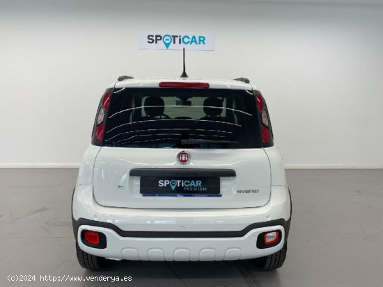 Fiat Panda Panda Cross 1.0 Hybrid 51kw (70CV) - Sabadell