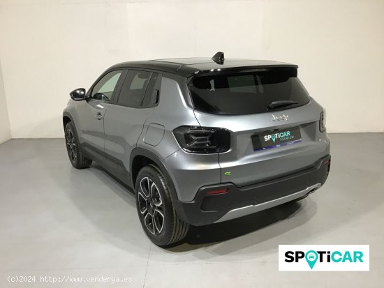 Jeep Avenger 1.2 eHybrid 74kW (100CV) Summit - Sabadell