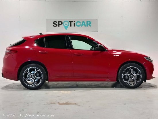 Alfa Romeo Stelvio  2.2 Diésel 154kW (210CV)  Q4 Veloce - Mataro