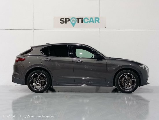 Alfa Romeo Stelvio  2.2 Diésel 154kW (210CV)  Q4 Veloce - Mataro