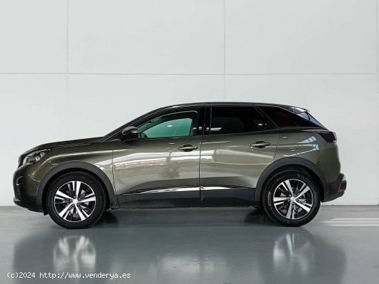 Peugeot 3008  1.2 PureTech 96KW (130CV) S&S Allure - Mataro