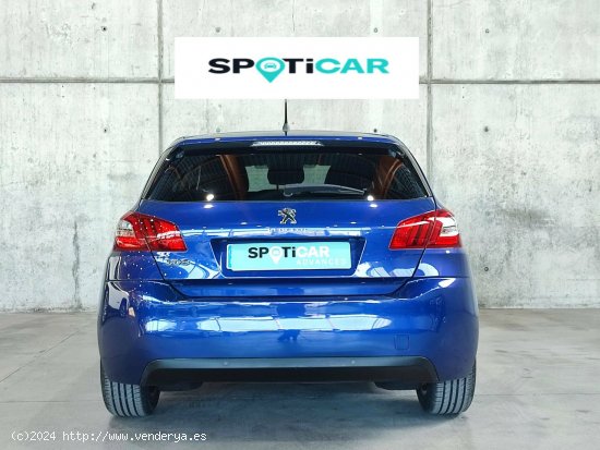 Peugeot 308  5p  1.2 PureTech 81KW (110CV) Style - Mataro