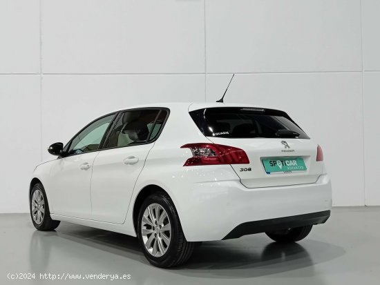 Peugeot 308  5p  1.5 BlueHDi 96KW (130CV) Style - Mataro