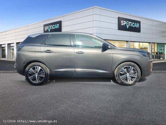 Peugeot 3008  1.2 PureTech 96KW (130CV) S&S Allure - Tomares