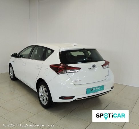 Toyota Auris  1.8 140H Hybrid Active - Lugo