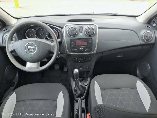 Dacia Sandero   TCE 90 Stepway - Figueres