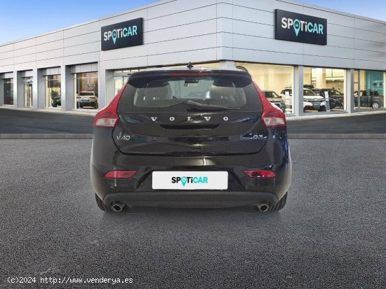 Volvo V40  2.0 D3  Auto Kinetic - Figueres