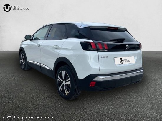 Peugeot 3008  1.2 PURETECH 96KW (130CV) ALLURE S&S Allure - PAMPLONA/BURLADA