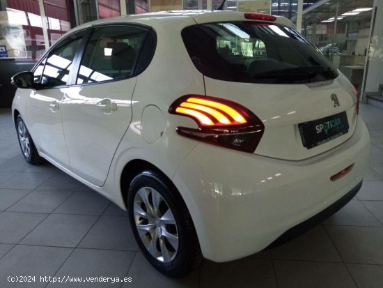 Peugeot 208  1.6 BlueHDi 55KW (75CV) - - MANZANARES