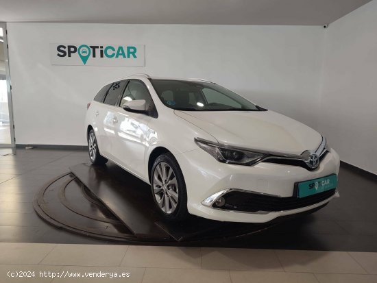 Toyota Auris  1.8 140H Hybrid Advance - CIUDAD REAL