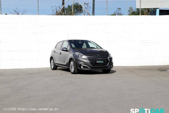 Peugeot 208  5P  1.2L PureTech 60KW (82CV) Signature - Santander