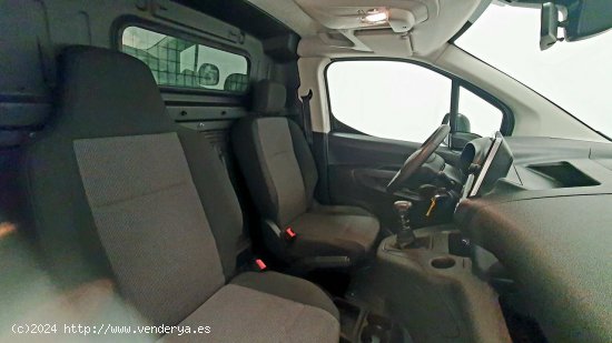 Citroën Berlingo  Talla M BlueHDi 100 (CA) - - SANT FRUITOS DE BAGES