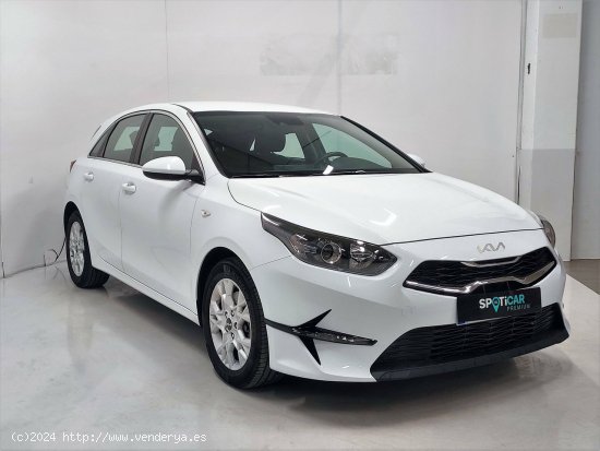 Kia Ceed  1.0 T-GDi 88kW (120CV) Drive - SANT FRUITOS DE BAGES