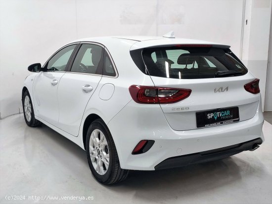 Kia Ceed  1.0 T-GDi 88kW (120CV) Drive - SANT FRUITOS DE BAGES