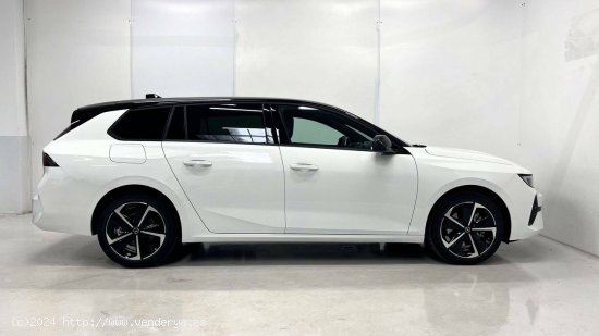 Opel Astra  1.2T XHT 96kW (130CV) GS - SANT FRUITOS DE BAGES