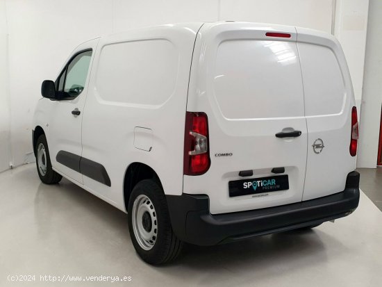 Opel Combo  Cargo L 650kg Diesel 1.5 100HP S&S MT E6 - - SANT FRUITOS DE BAGES