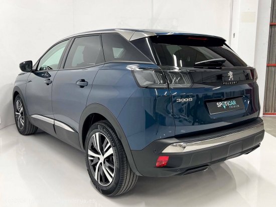 Peugeot 3008  1.2 PureTech 96KW S&S  EAT8 Allure - SANT FRUITOS DE BAGES