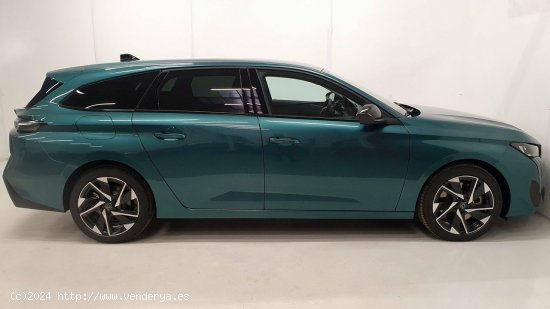 Peugeot 308  SW  Hybrid 180 eEAT8 Allure - SANT FRUITOS DE BAGES