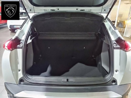 Peugeot 2008   Puretech 100 S&S 6 Vel. MAN Active Pack - Valencia