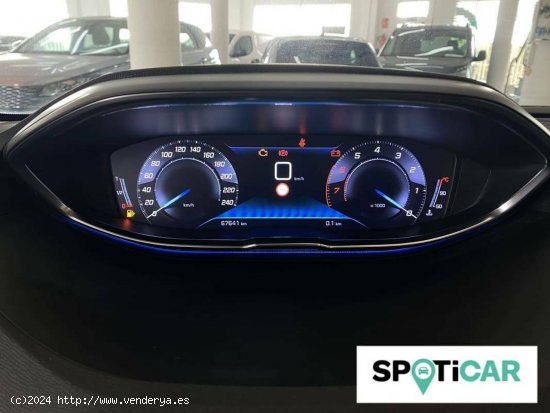 Peugeot 5008   1.2L PureTech 96kW (130CV) S&S Active - VELEZ-MALAGA